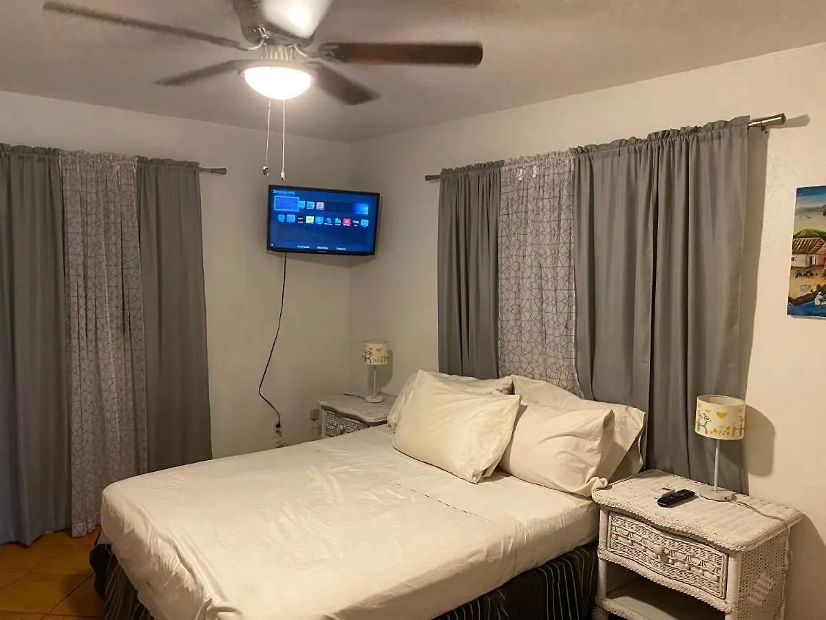 Villa Sara Providenciales