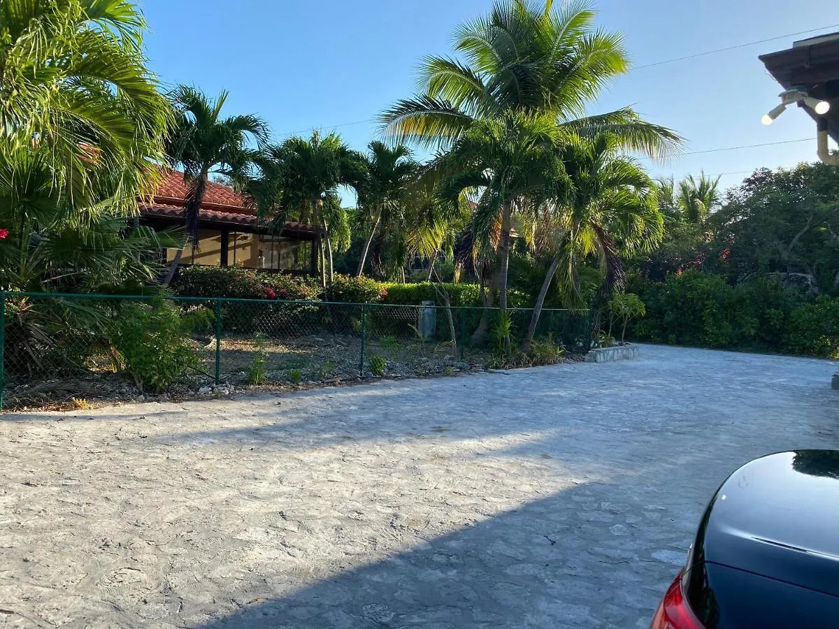 Villa Sara Providenciales